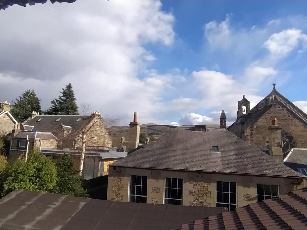Self Catering Studio Flat Apartment Edinburgh Exterior photo