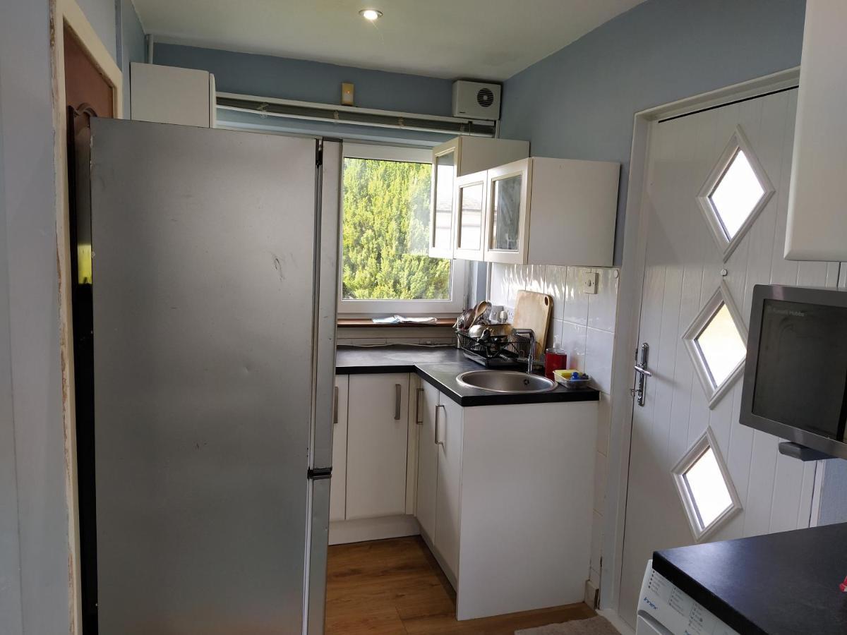 Self Catering Studio Flat Apartment Edinburgh Exterior photo