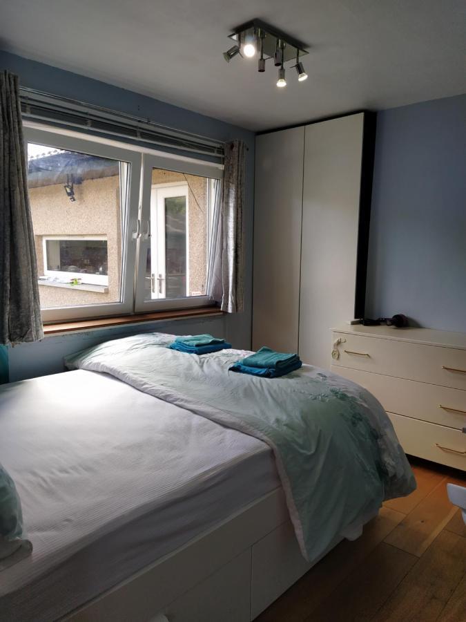 Self Catering Studio Flat Apartment Edinburgh Exterior photo